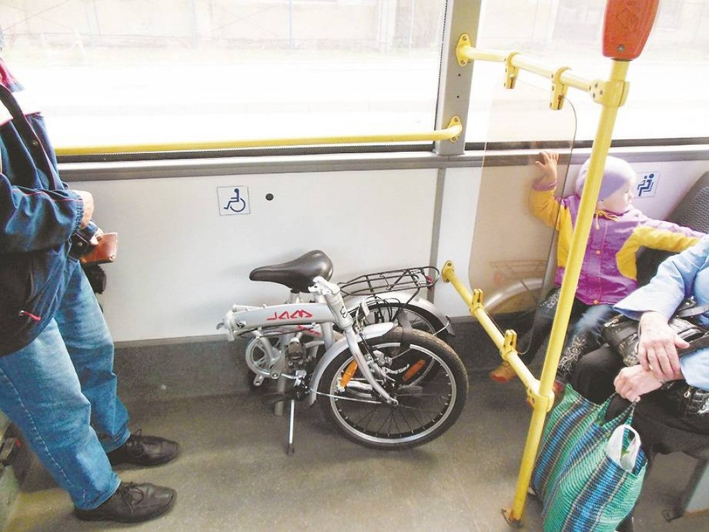 В карагандинском автопарке рассказали, можно ли в салоне автобуса провозить велосипед