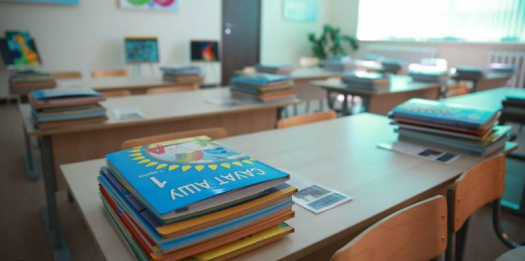 Медбике Қазақстандағы топтық сапарларда балаларды ертіп жүруі керек-жаңа ережелер