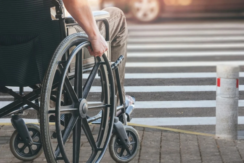 Цифровая помощь без барьеров: более 225 тысяч казахстанцев с инвалидностью выбрали услуги онлайн