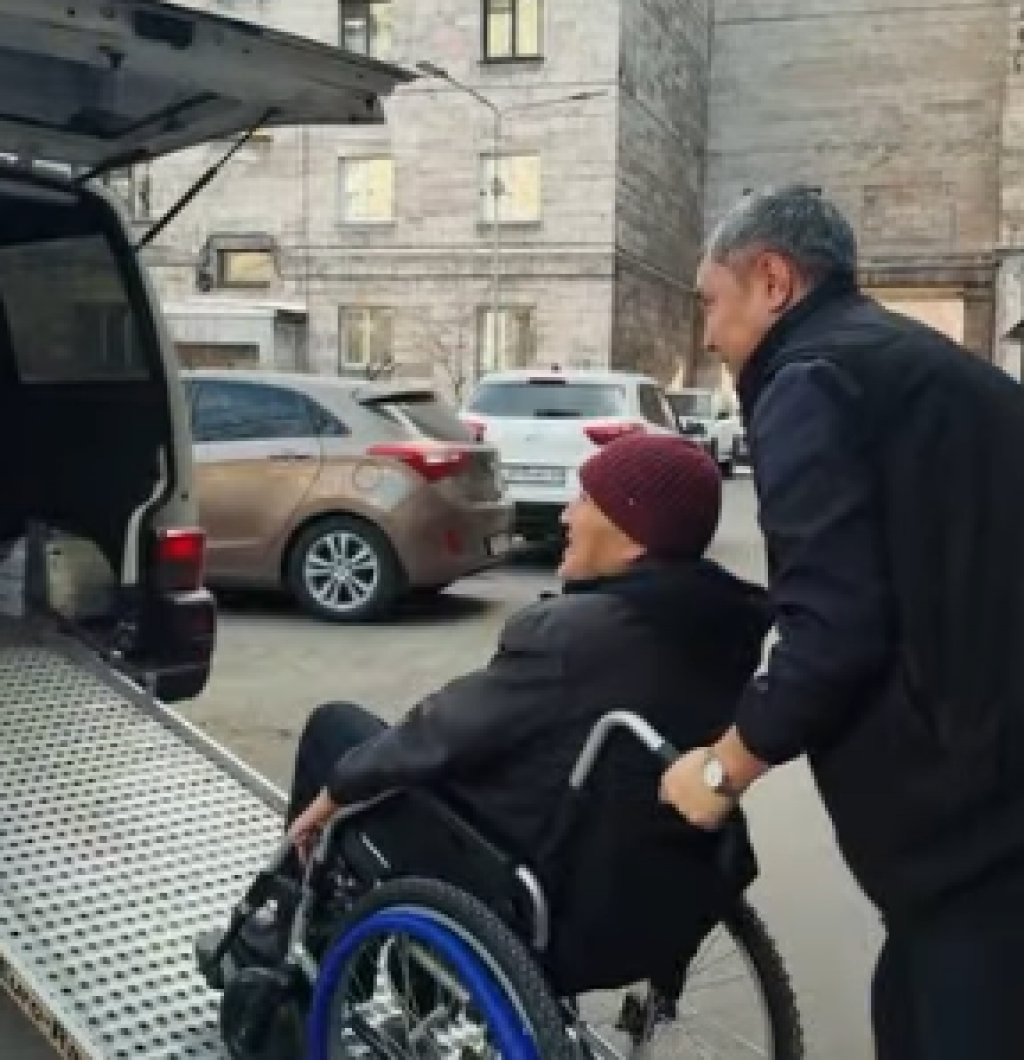 В Караганде расширяют поддержку для горожан на инвалидных колясках