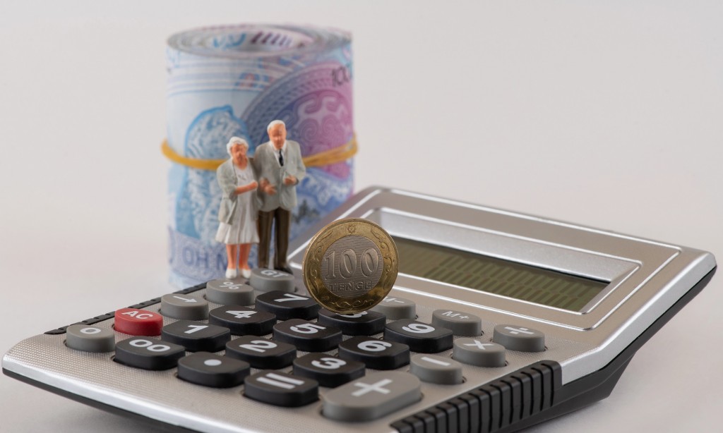 Нужно ли пенсионерам платить налоги при сдаче квартиры в аренду