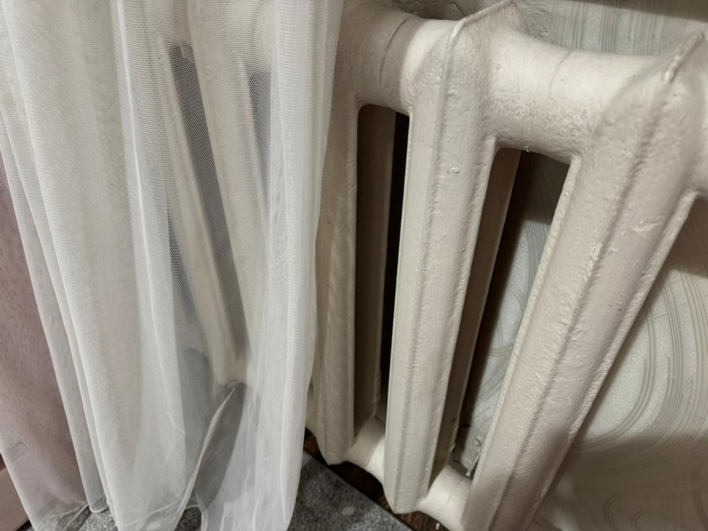 Карагандинцы жалуются на то, что отопление в их доме так и не появилось