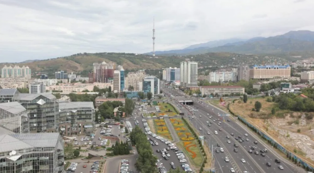 На сколько вырастут штрафы за нарушения ПДД в Казахстане