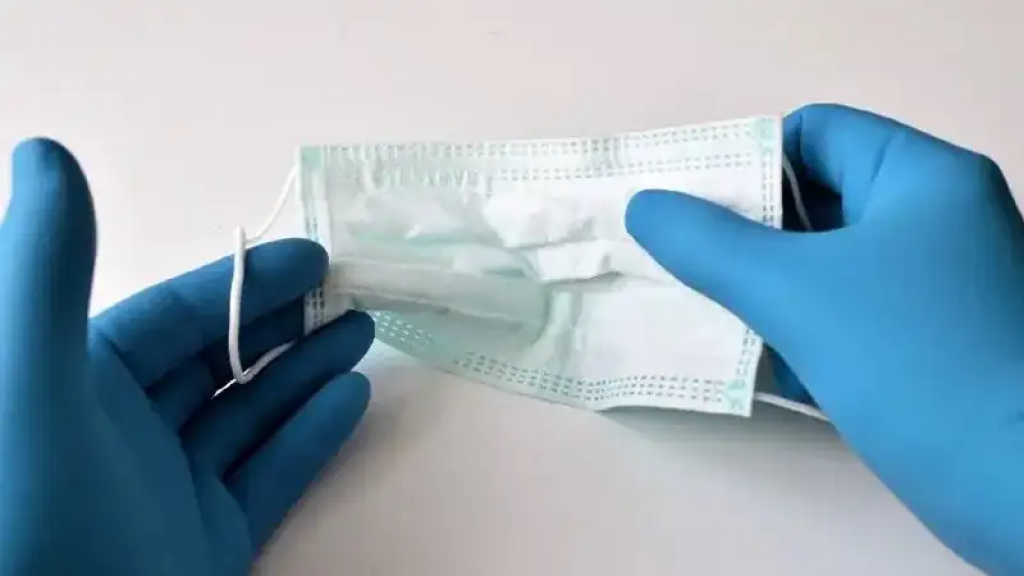 В Казахстане отменили масочный режим