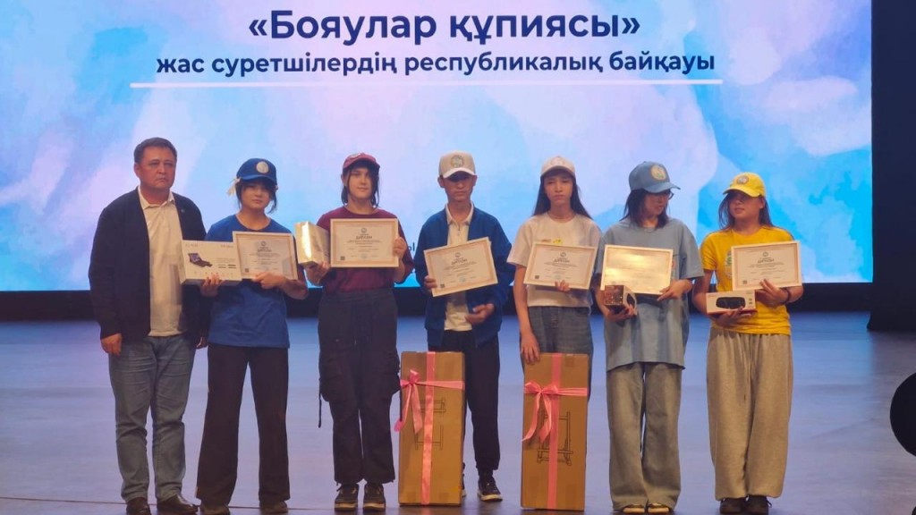 Қарағандыдан келген жас суретші республикалық байқауда жеңіске жетті