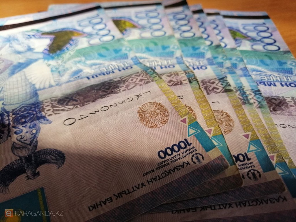 Минимальная зарплата в Казахстане должна быть не ниже 150 тысяч тенге — депутат