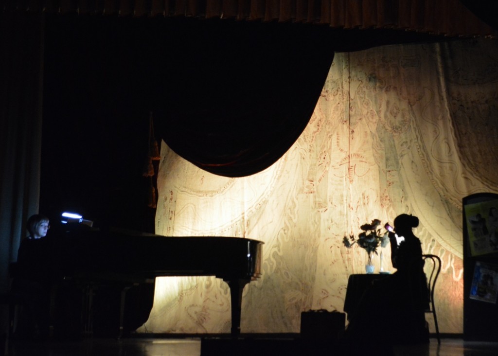 «Актриса»: карагандинский театр музкомедии представил моноспектакль