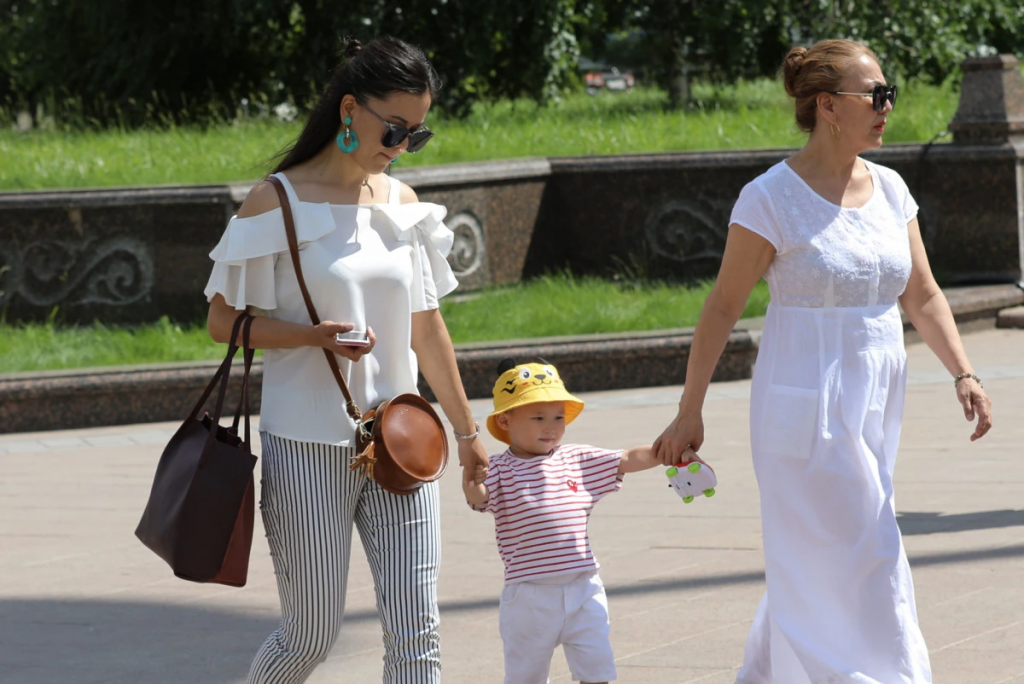 В Казахстане функционируют 14 центров психологической поддержки детей