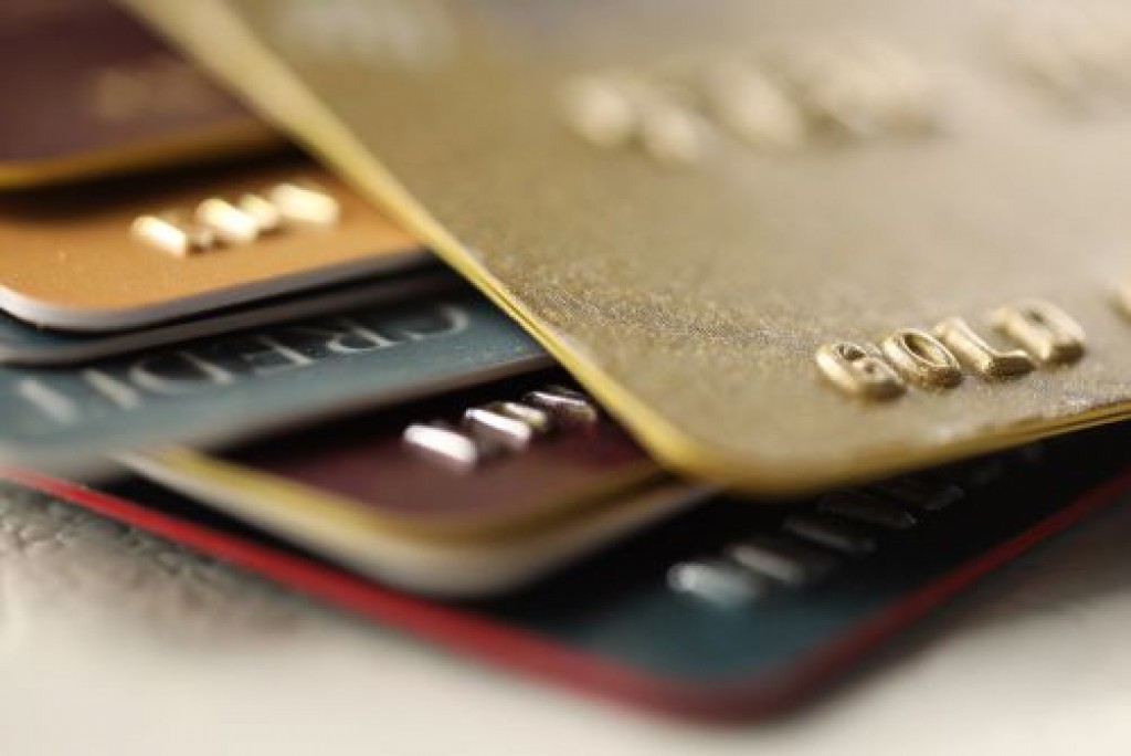 Количество кредитных карт в Казахстане превысило 13 миллионов
