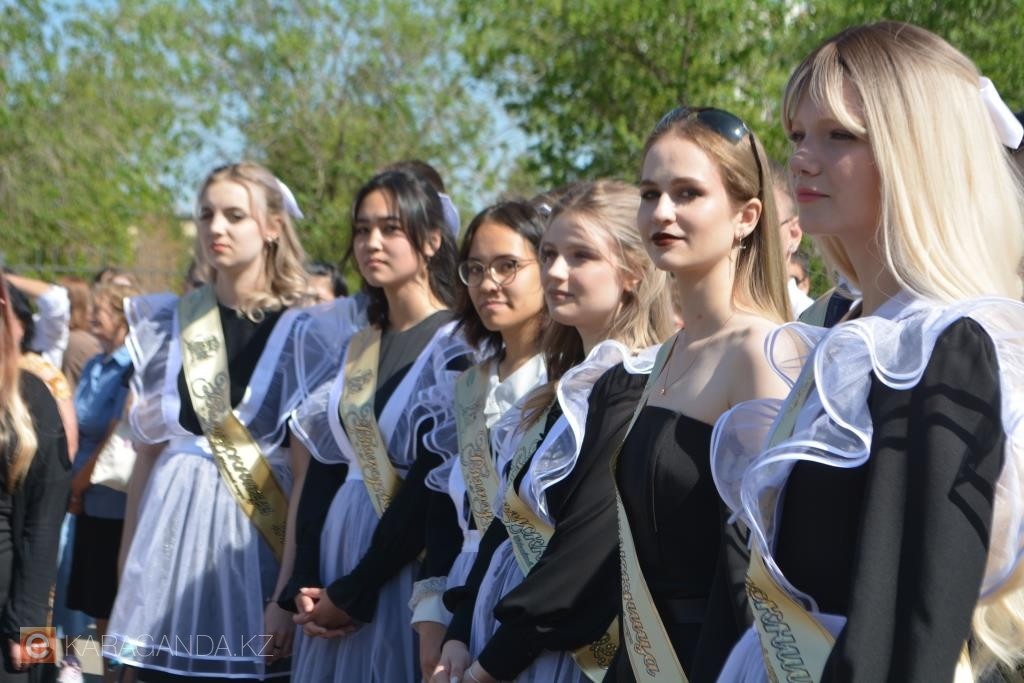 Как пройдут Последние звонки в школах Карагандинской области