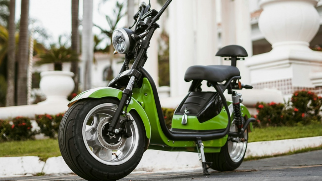 Нужно ли регистрировать электромопеды в Казахстане