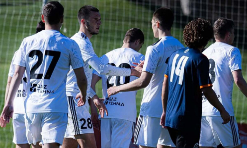 Главный тренер карагандинского «Шахтера» объявил об отставке