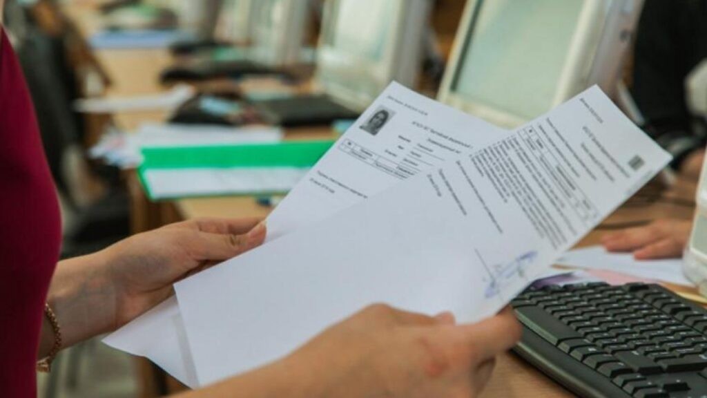 Во сколько колледжей карагандинские абитуриенты могут подать заявление на поступление