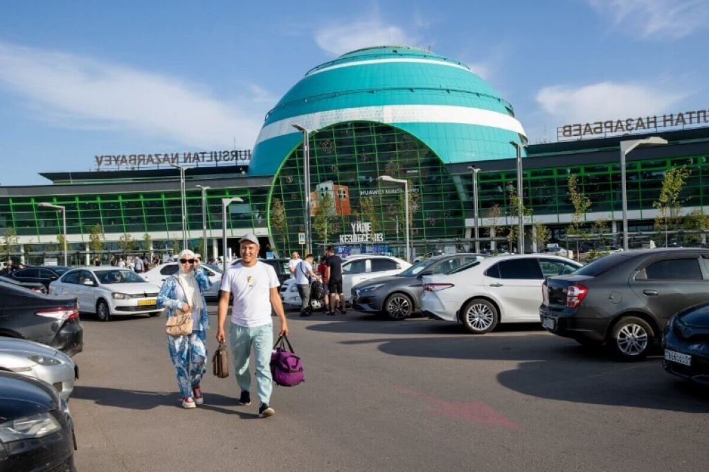 Казахстан увеличивает число авиарейсов с Египтом