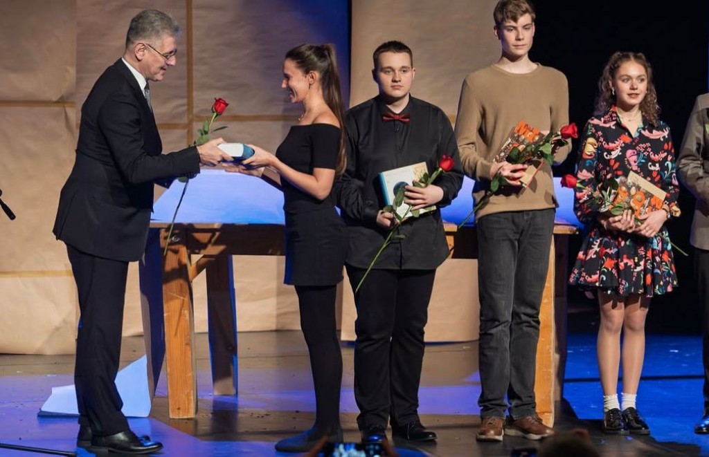 Карагандинка заняла призовое место на конкурсе декламации стихов в Польше