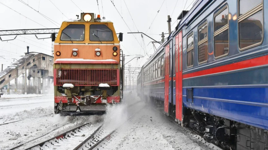 В КТЖ пообещали бесплатно перевезти желающих из Караганды в Темиртау