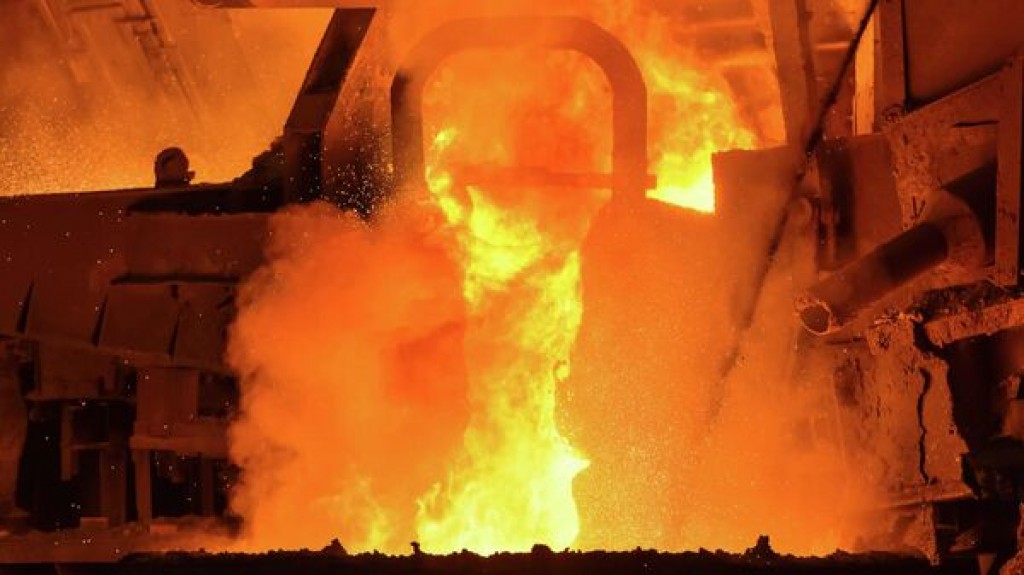 Скончался один из пострадавших в ЧП на ферросплавном заводе в Караганде