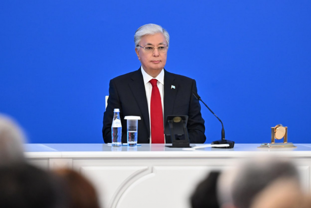 Президент прокомментировал решение правительства о едином часовом поясе