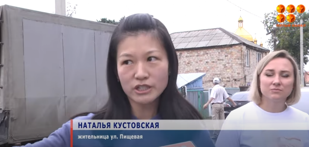 Заторы по утрам, сигналы автомобилей и ругань водителей по улице Пищевой