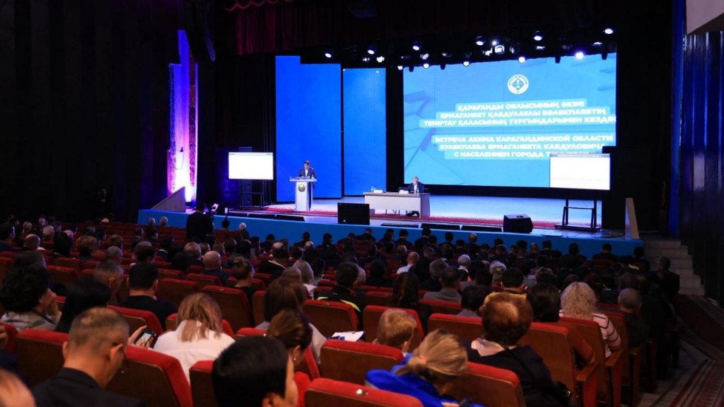 Ермаганбет Булекпаев встретился с жителями Темиртау