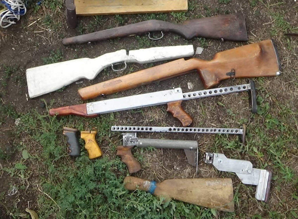 Вооруженных охотников с тушками сурков задержали в Каркаралинске