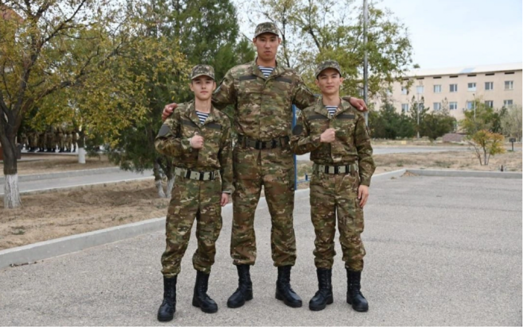 Қазақстанның ең биік сарбазы теңіз жаяу әскерінде қызмет етеді