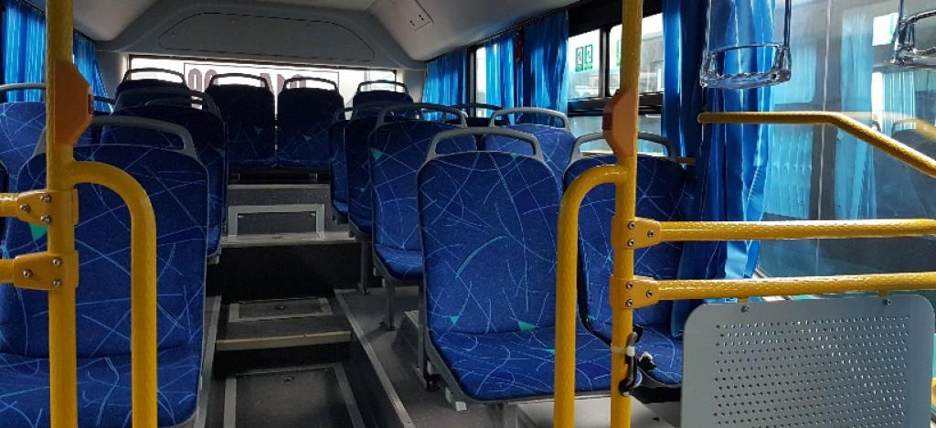 В Караганде контролер пригрозил ребенку высадить его из-за оплаты проезда чужой картой