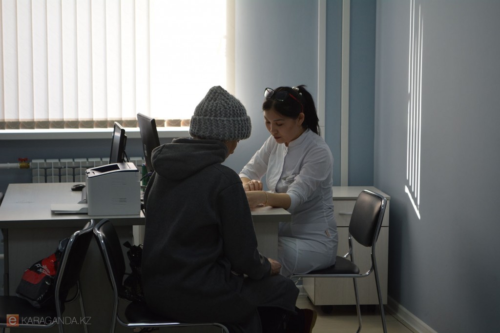 Минздрав сообщил об изменениях в работе поликлиник Казахстана