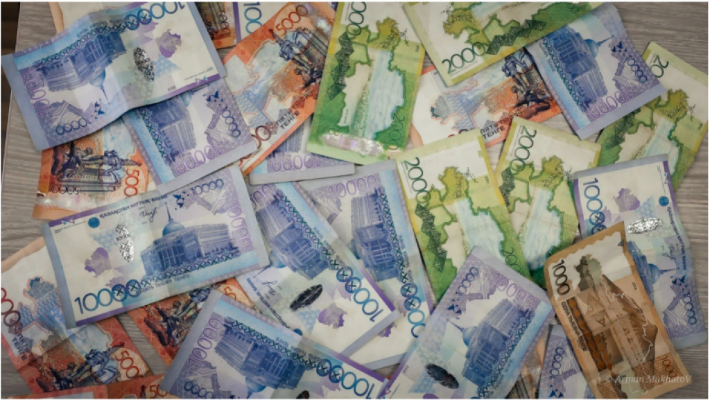 Платные дороги принесли в бюджет Казахстана 48 млрд тенге за год