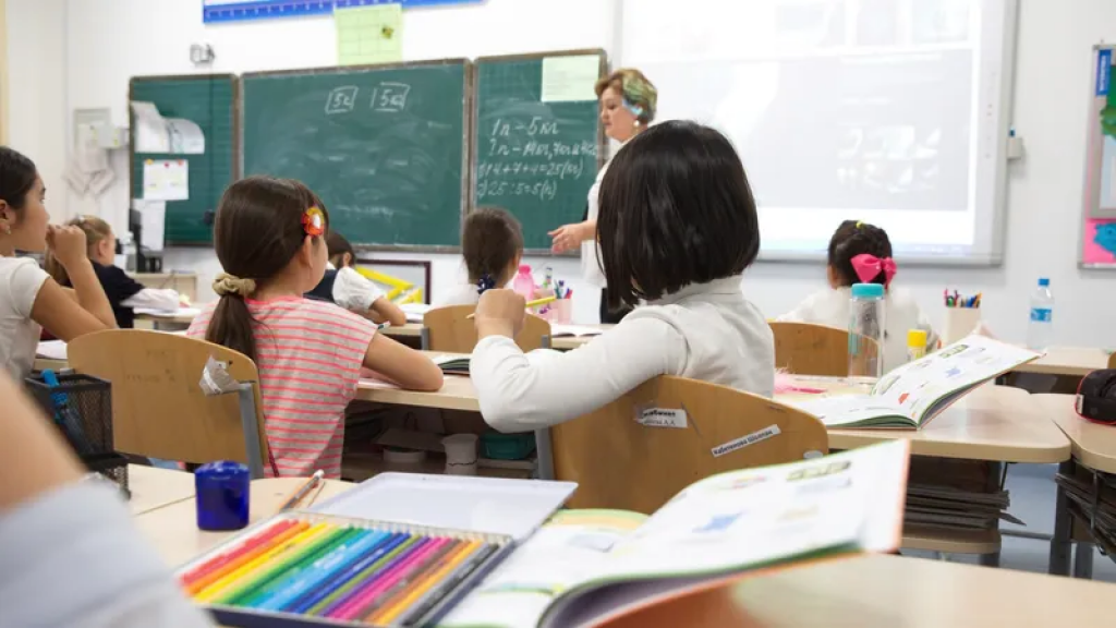 В МВД объяснили причину усиления охраны в школах и детсадах