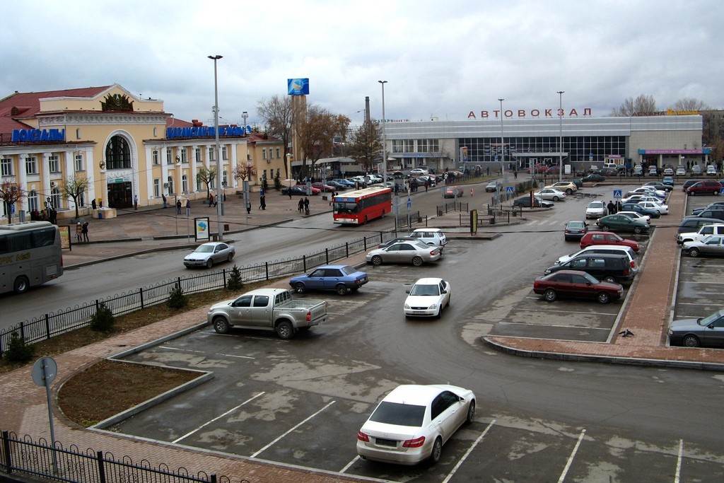 На наглых «бомбил», отобравших работу, пожаловался карагандинский автовокзал