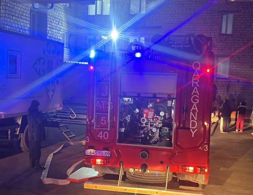 Қарағандыда жатақханадағы өрт кезінде он студент зардап шекті