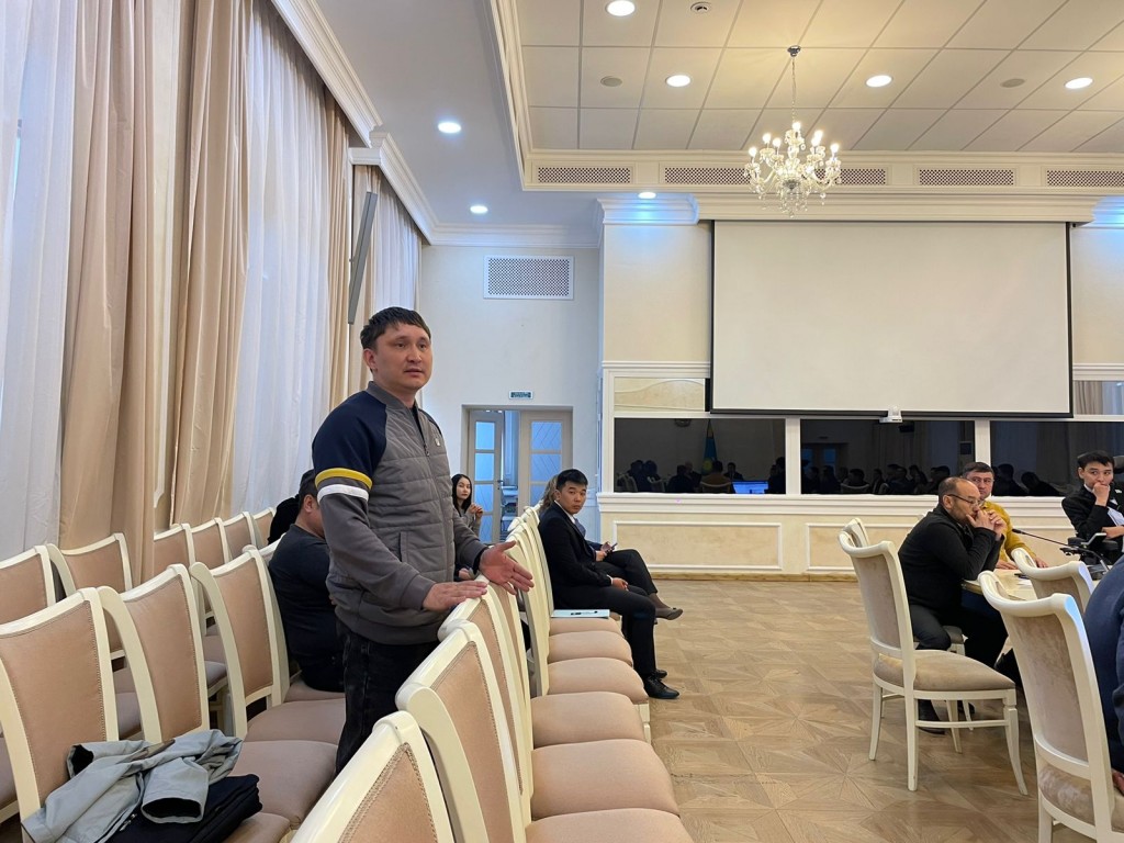 «Если не увеличим тариф – поставим транспорт на колени»: в Караганде снова обсуждали проблемы городских автобусов