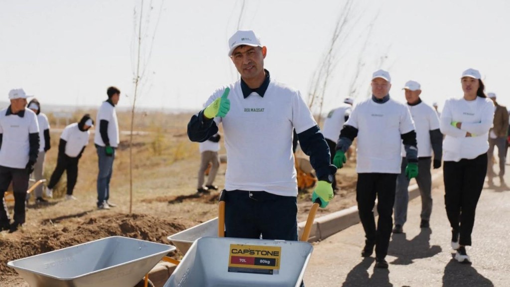 Саран жасылға айналуда: өнеркәсіптік кәсіпорындар 300-ден астам ағаш отырғызды