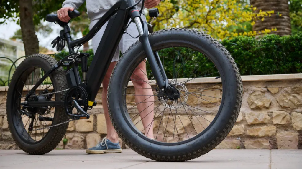 Нужно ли регистрировать электроскутеры наравне с мопедами, ответили в МВД