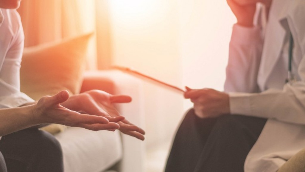 В поликлиниках Караганды можно получить бесплатную консультацию психолога