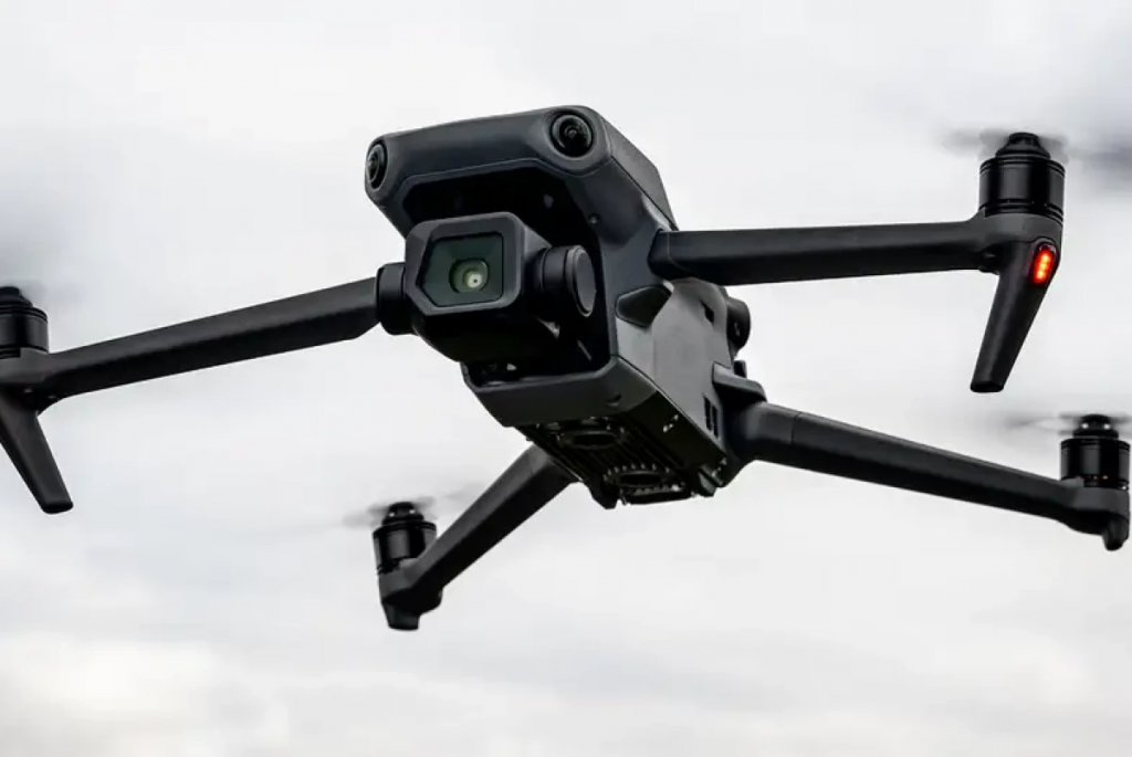 Игрушка с угрозой: в Казахстане предложили ужесточить контроль за дронами