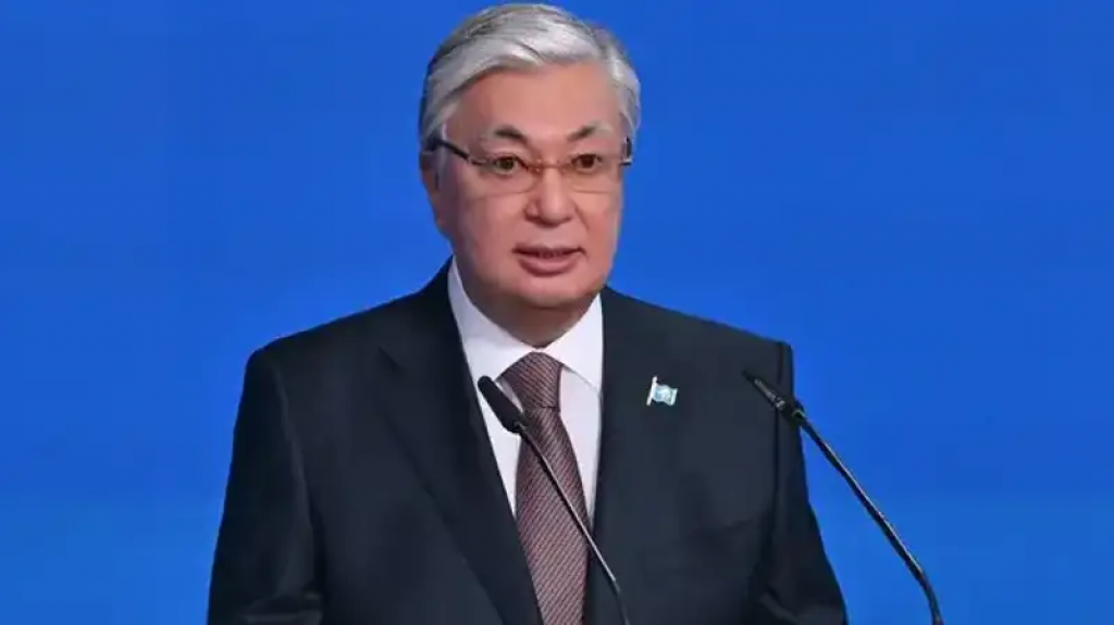 Токаев поздравил казахстанцев с началом священного месяца Рамазан