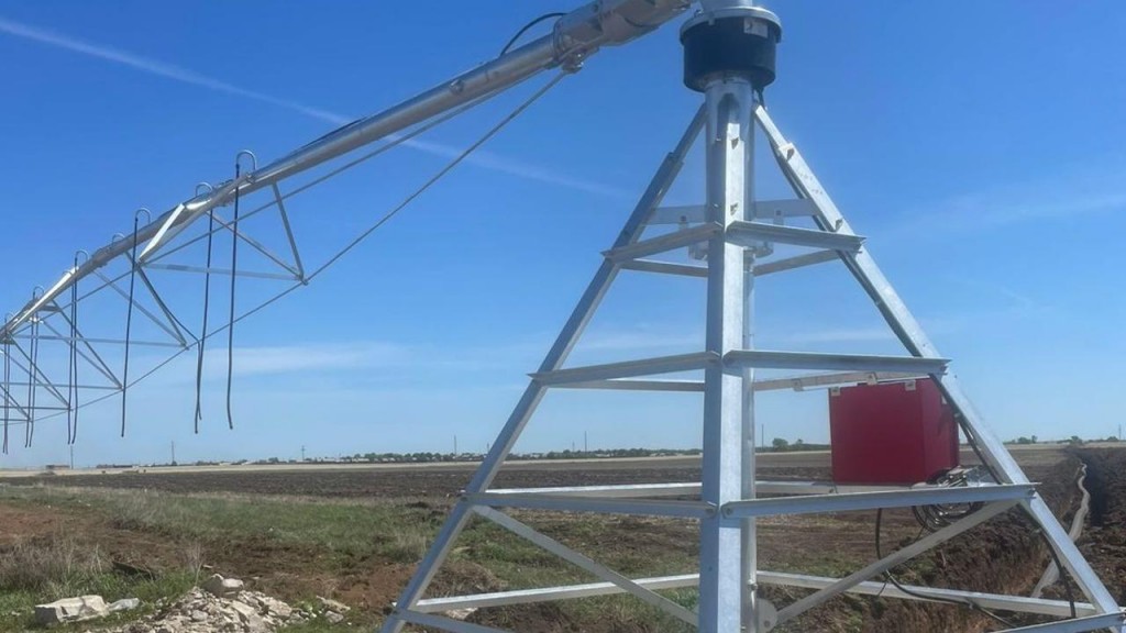 Фермер из Бухаржырауского района благодаря льготному кредиту охватит поливом 2 тысячи гектаров земли