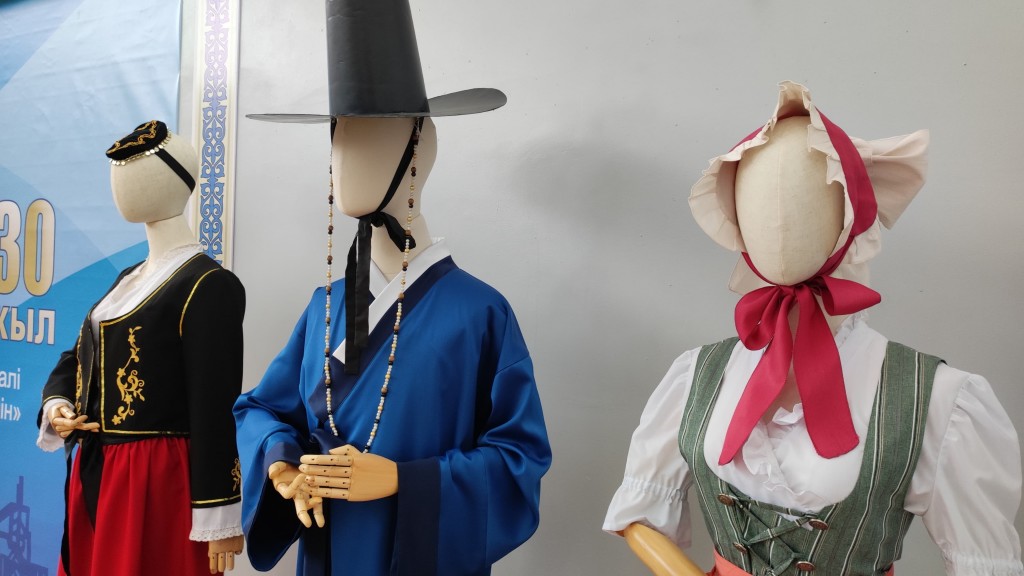 Роман Карменмен Одессадағы эротикалық массаж