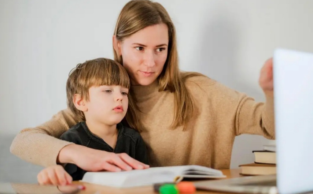 При каких условиях в Казахстане можно перейти на домашнее обучение