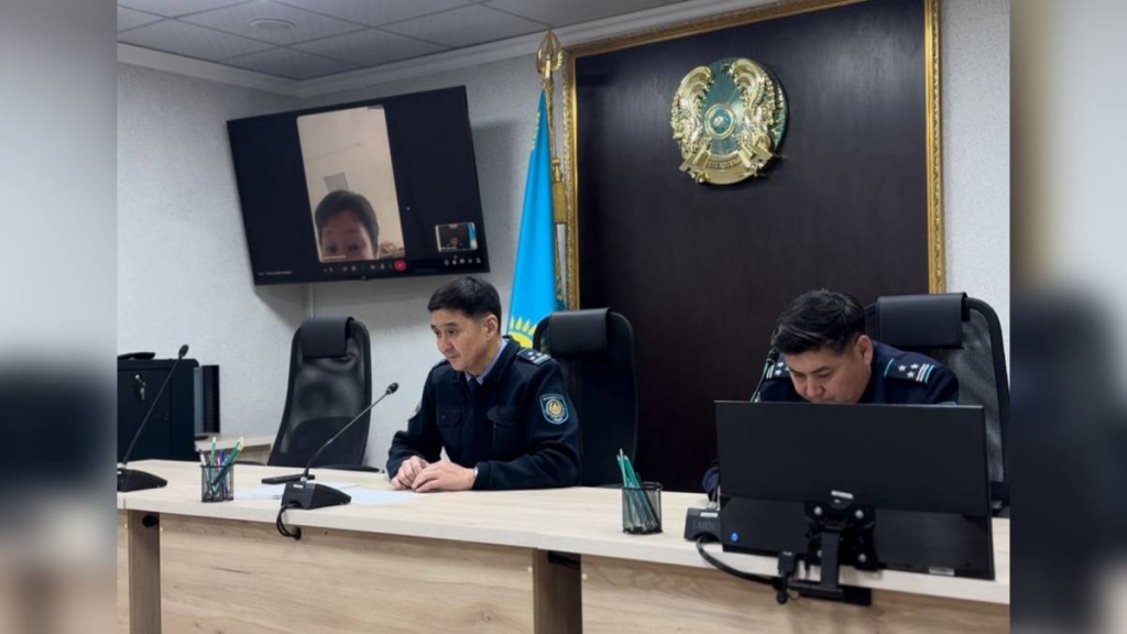 Начальник департамента УИС по Карагандинской области провел онлайн-прием с родственниками осужденных