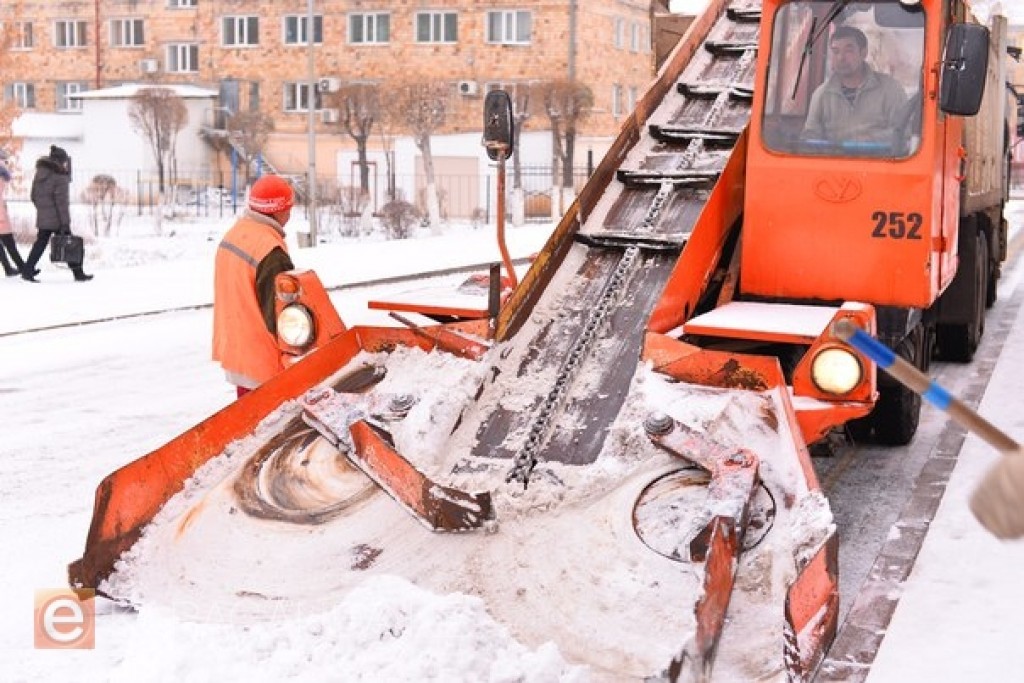 Куда в Караганде можно вывезти снег с частных территорий?