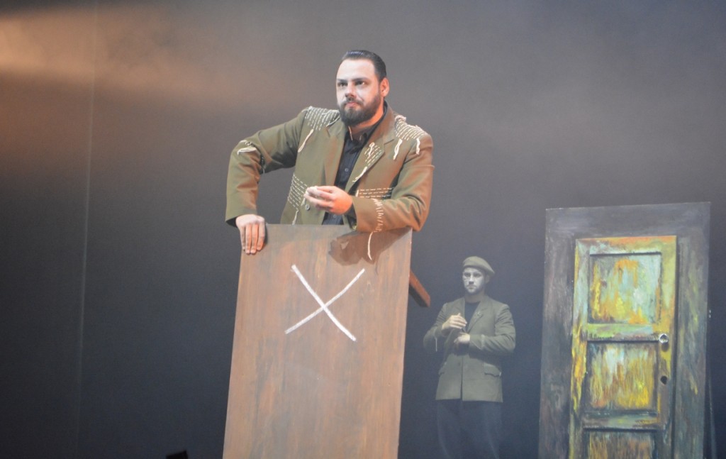 Актер карагандинского театра отмечен наградой Объединения театральных критиков Казахстана