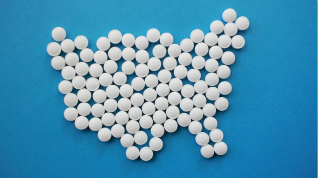 Казахстан за полгода потратил миллиард долларов на импортные лекарства