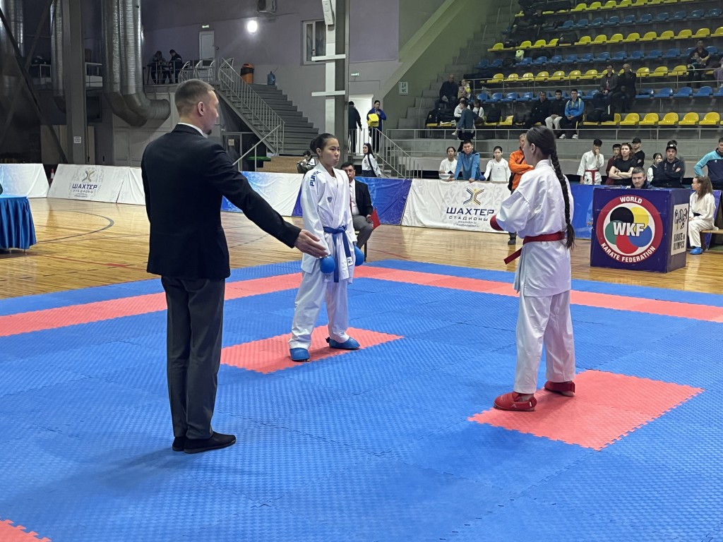 Карагандинские спортсмены успешно выступили на международном турнире по каратэ