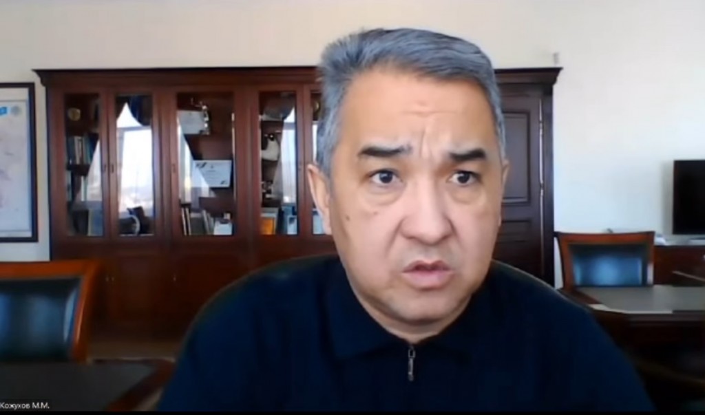 Аким Караганды предупредил горожан о приближающихся морозах