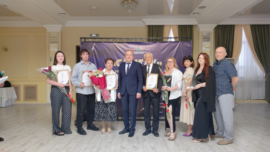 Премией акима Темиртау наградили работников СМИ