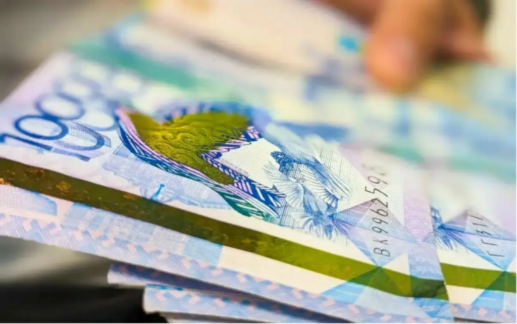 Более 214 тысяч казахстанцев получили адресную социальную помощь