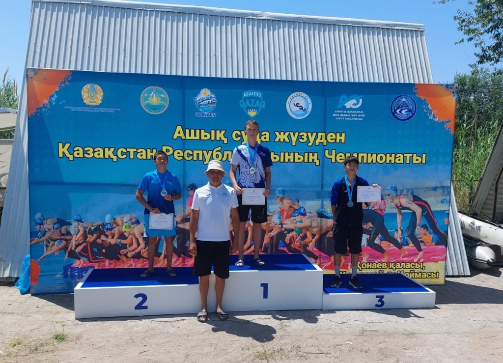 Карагандинские пловцы завоевали 18 медалей чемпионата Казахстана